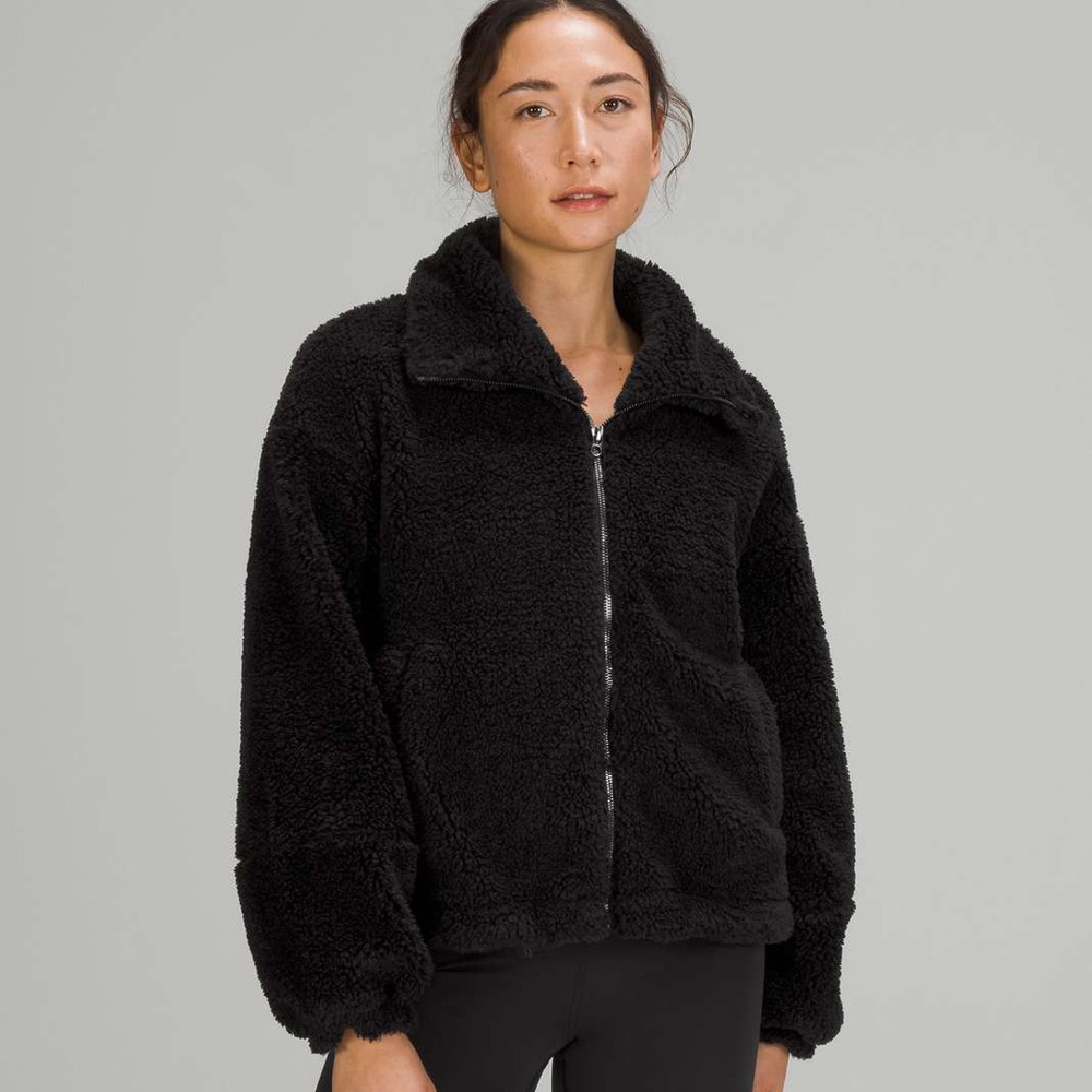 NWOT Lululemon Cinchable Fleece Zip-Up Black Size 4